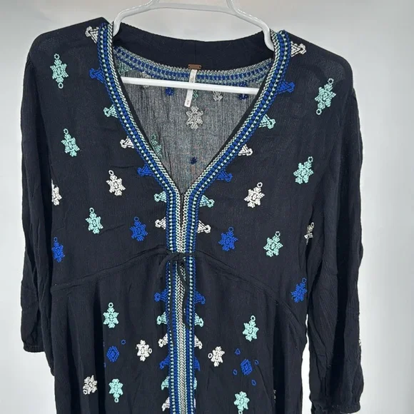 Free People Stargazer Black and Blue Mini Dress embroidered lightweight boho M - Picture 7 of 13